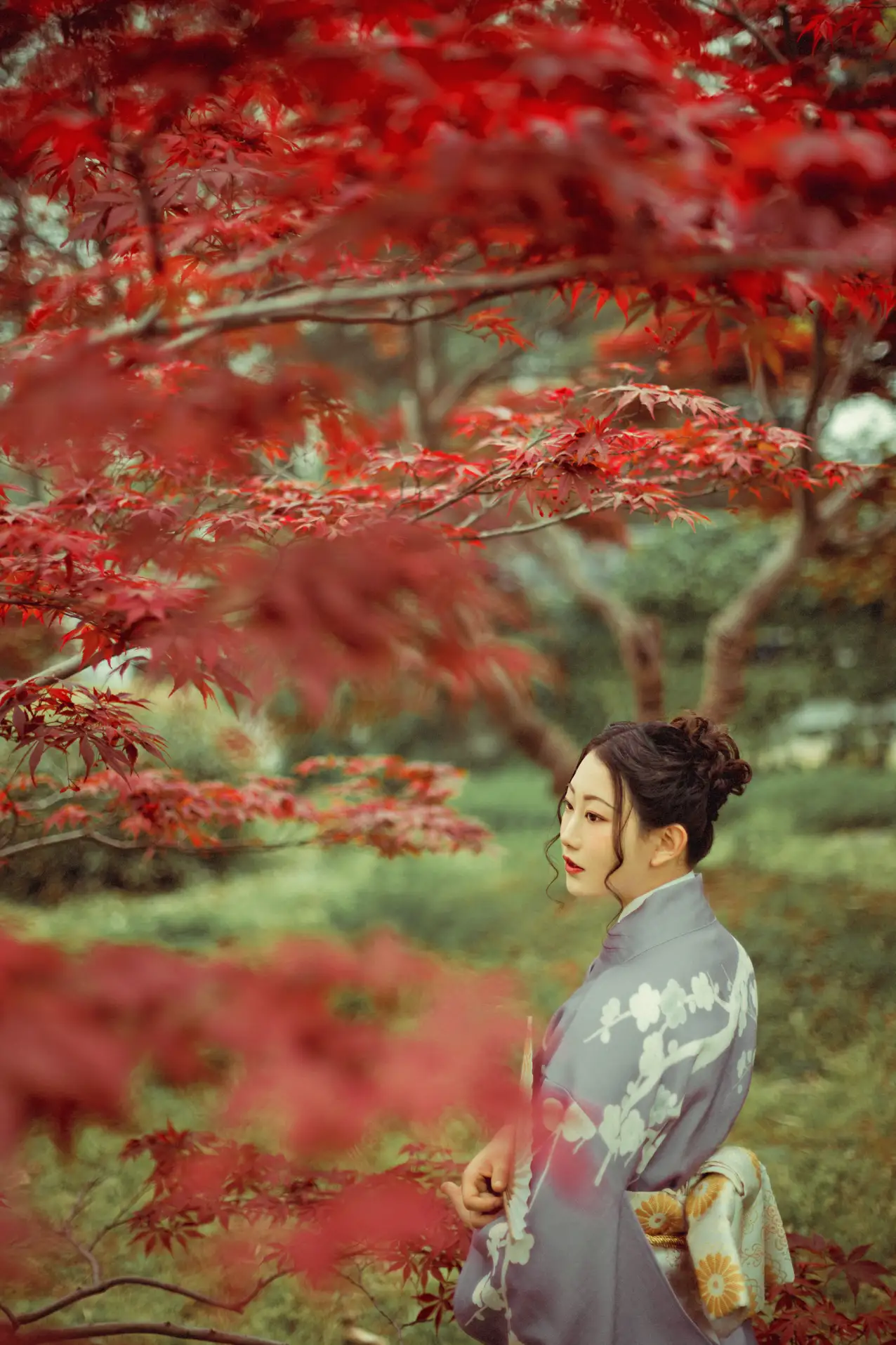 [YITUYU] 2021.09.02 Vol.219 – Deep in the Red Leaves No worries#[29P]-16